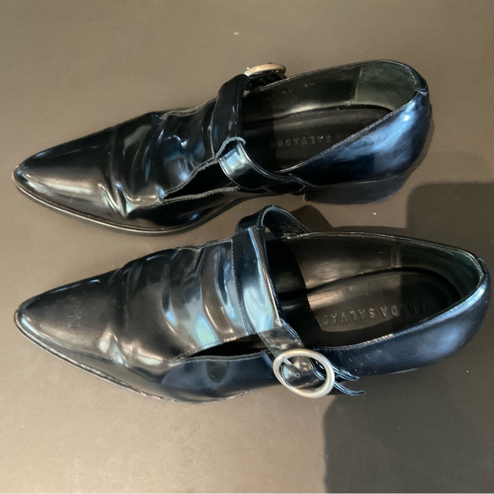 Freda Salvador Black Leather Loafers with Silver Accent Womens Sz 9.5